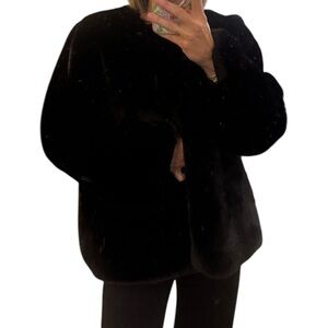 Lulus faux fur dress coat like new